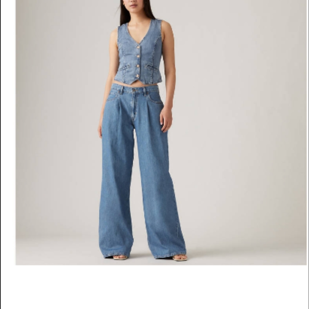 Levi wide leg baggy wide leg jean